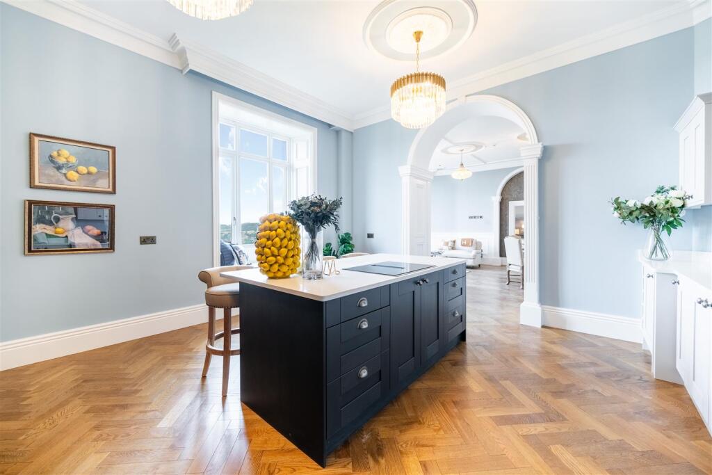 Kitchen-3.jpg