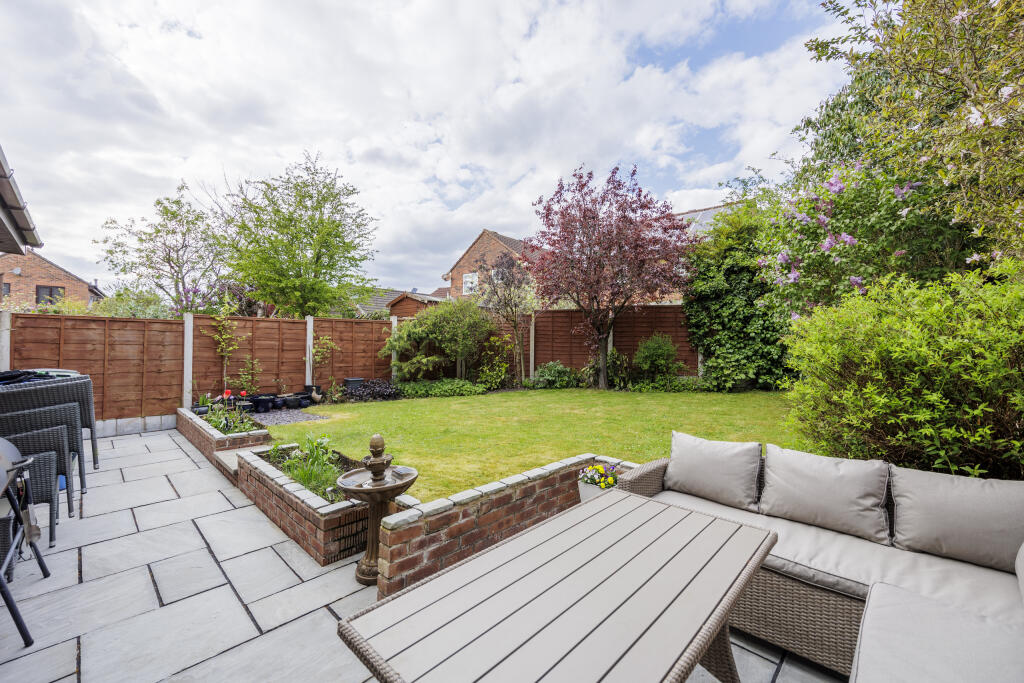 58 Rockhingham close-14