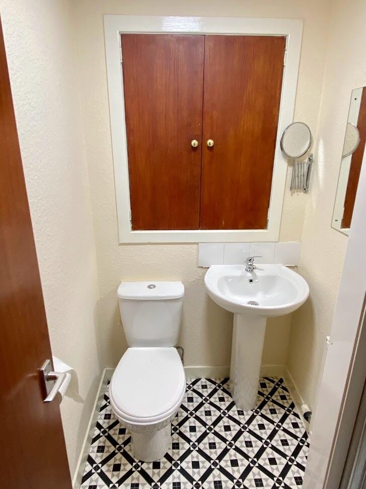 SMS Shower Room 2
