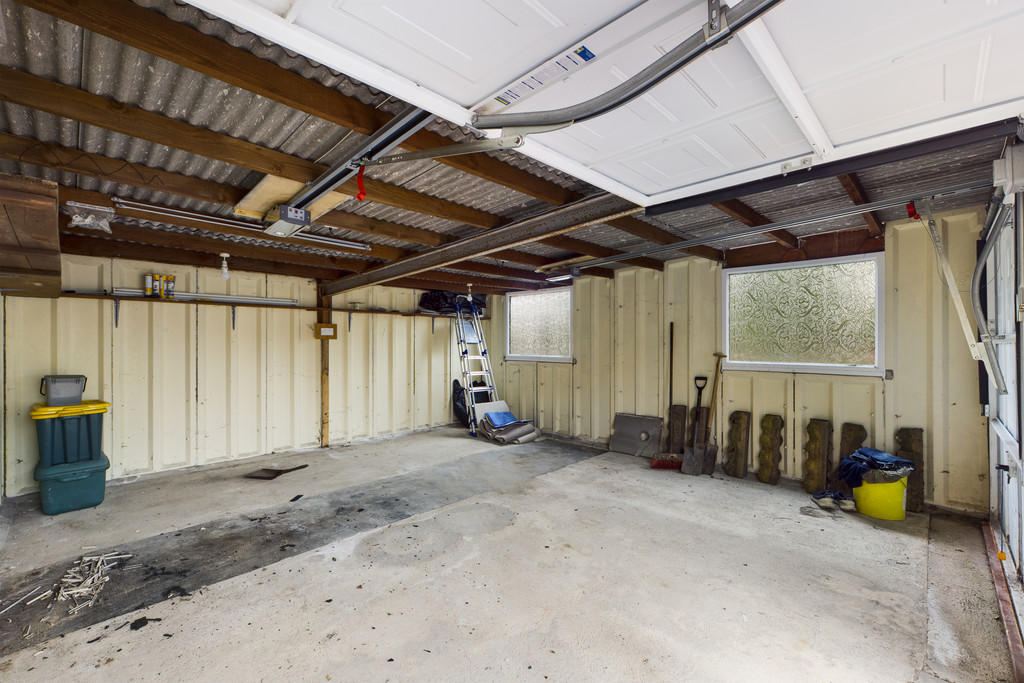 Double Garage 