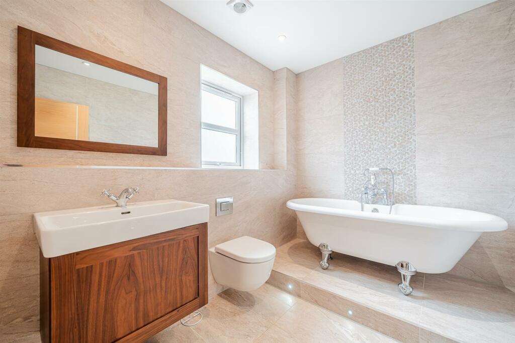 #138 - 1 Silka Rise-34.jpg