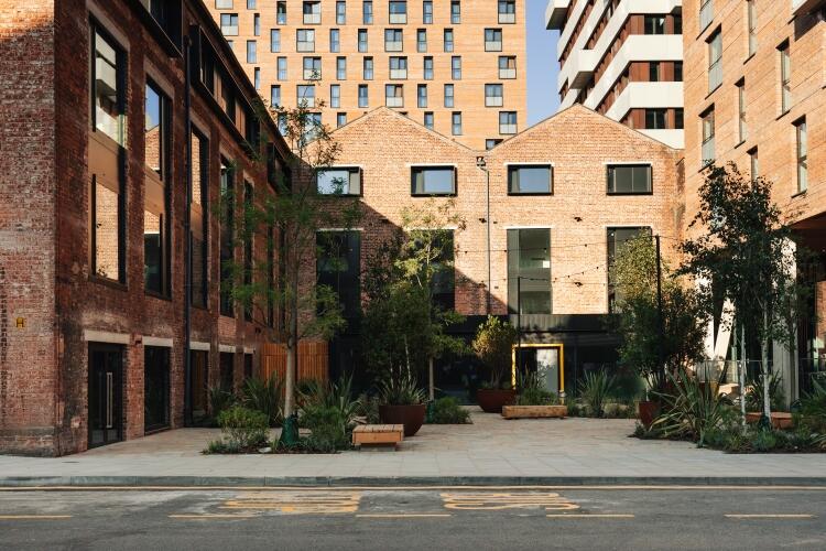 Minshull House an...