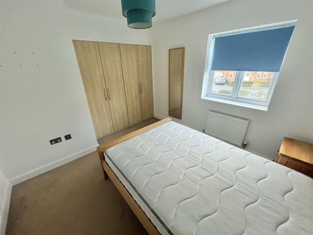 Bedroom 1 Aspect 2