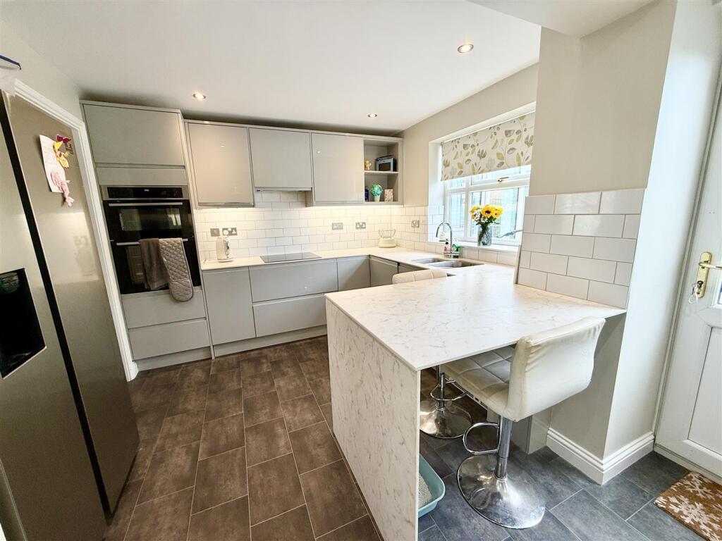 kitchen breakfast room