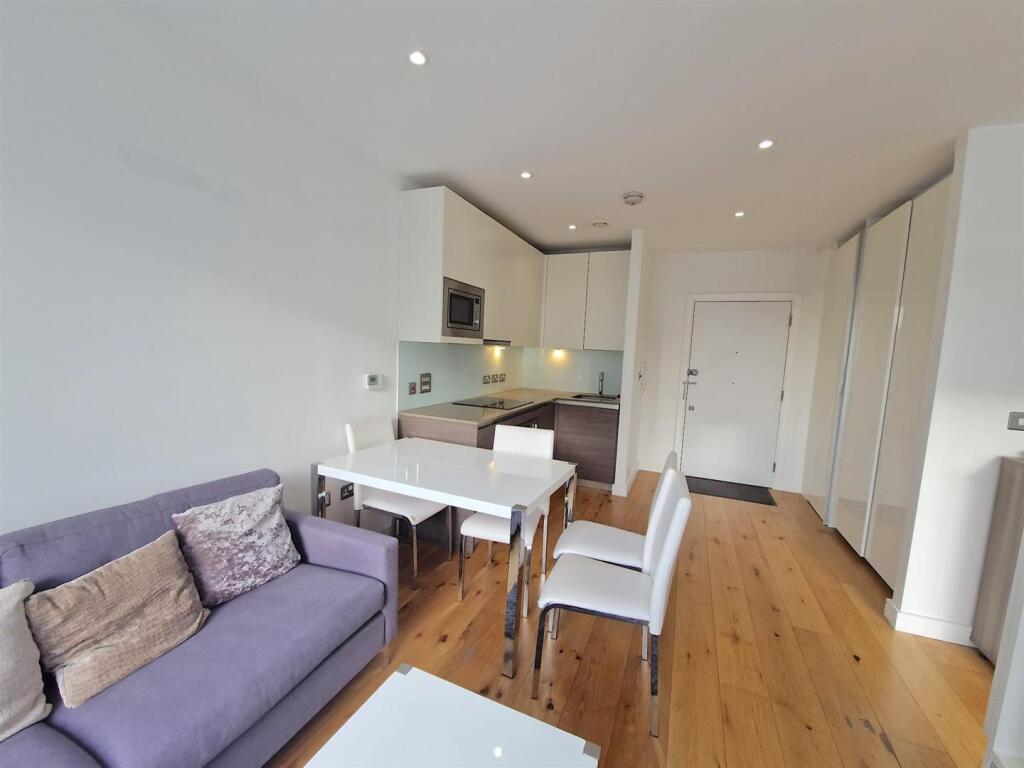 WhatsApp Image 2023-10-09 at 16.58.32 (3).jpeg