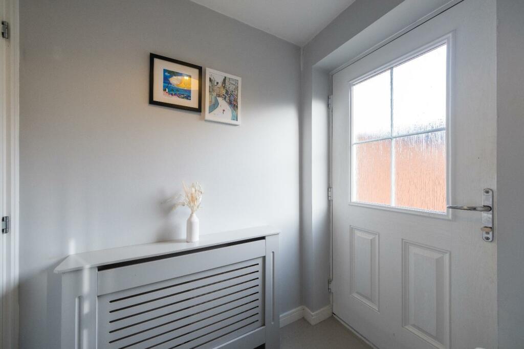 23 Hazelhurst Way-004.jpg