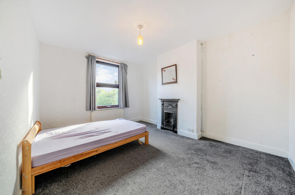 1363727-8-68e38e0...