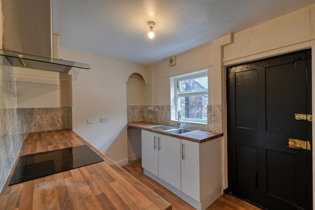 43 Whitburn Street (4).jpg