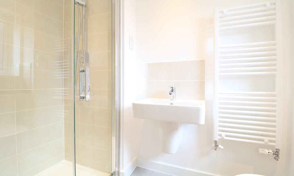 En-suite to Maste...