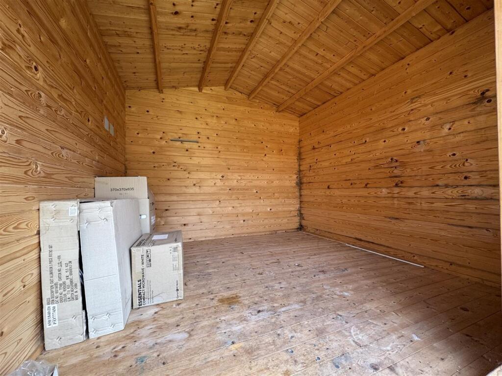 IMG_4216 (Large).JPG