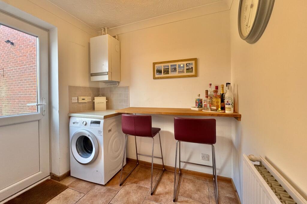 Utility/Breakfast area