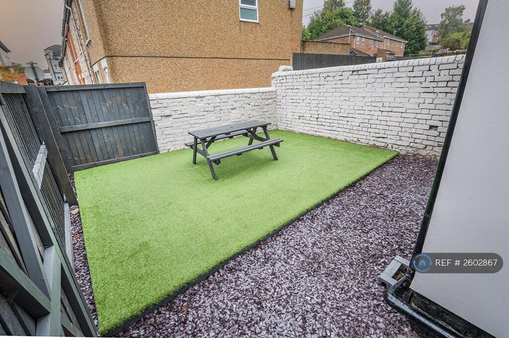 Communal Garden 