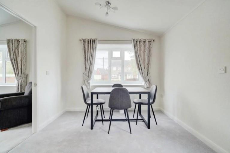 Dining Area.jpg