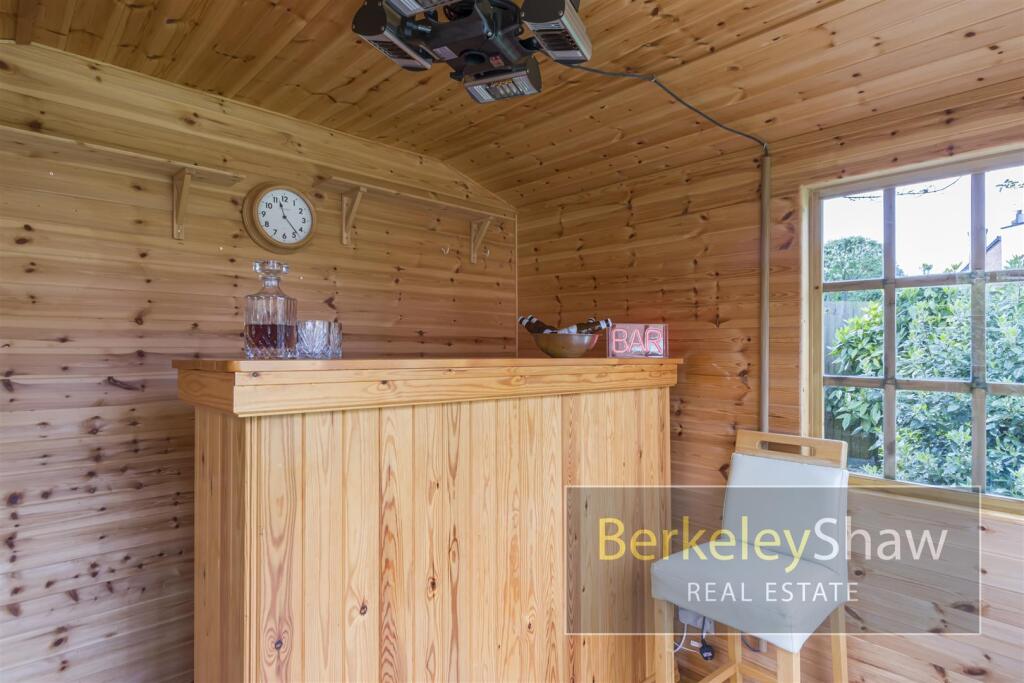 2 Mayfield Court Victoria Road Formby L377JL 036.j