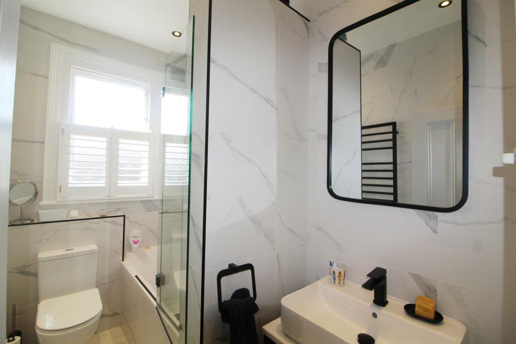 Bathroom edit.jpg