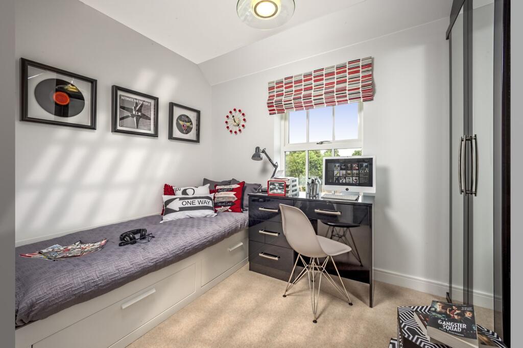 Contemporary bedroom