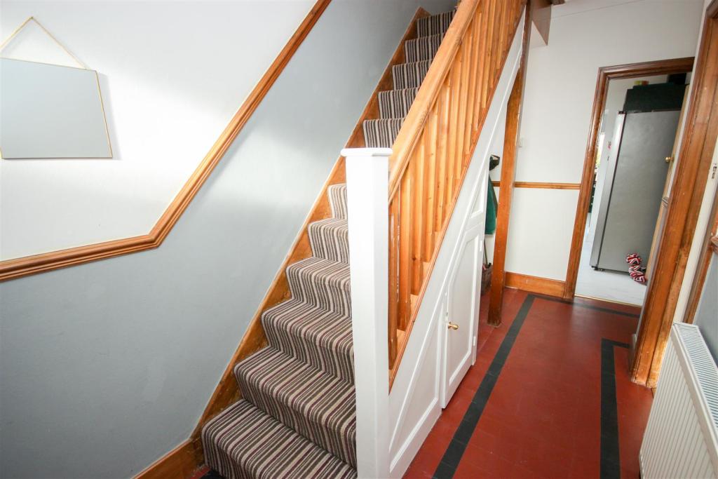 Entrance Hall.jpg