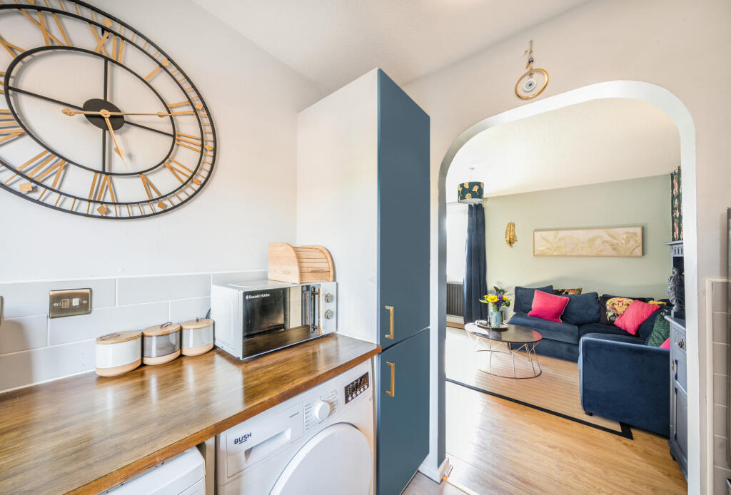 1310732-27-6851ac...