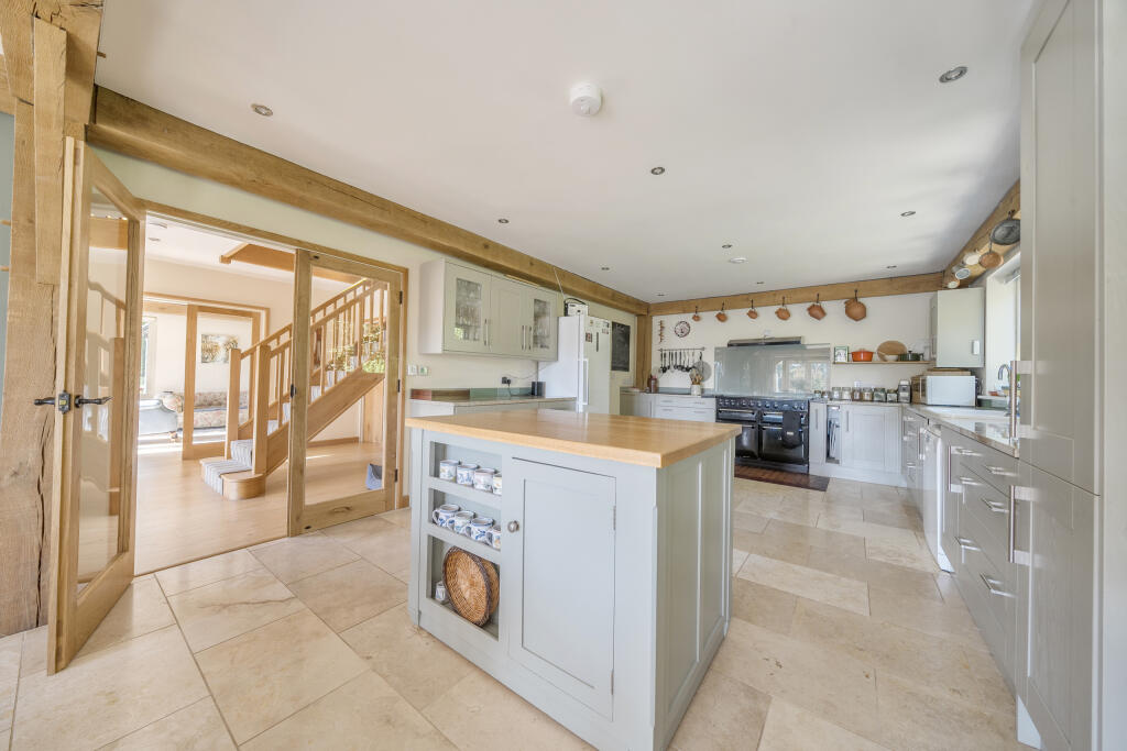 Kitchen / Dining Room