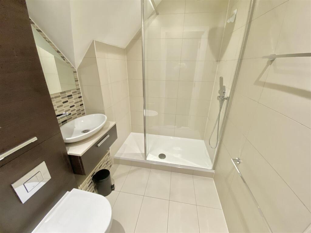 En-Suite.jpg