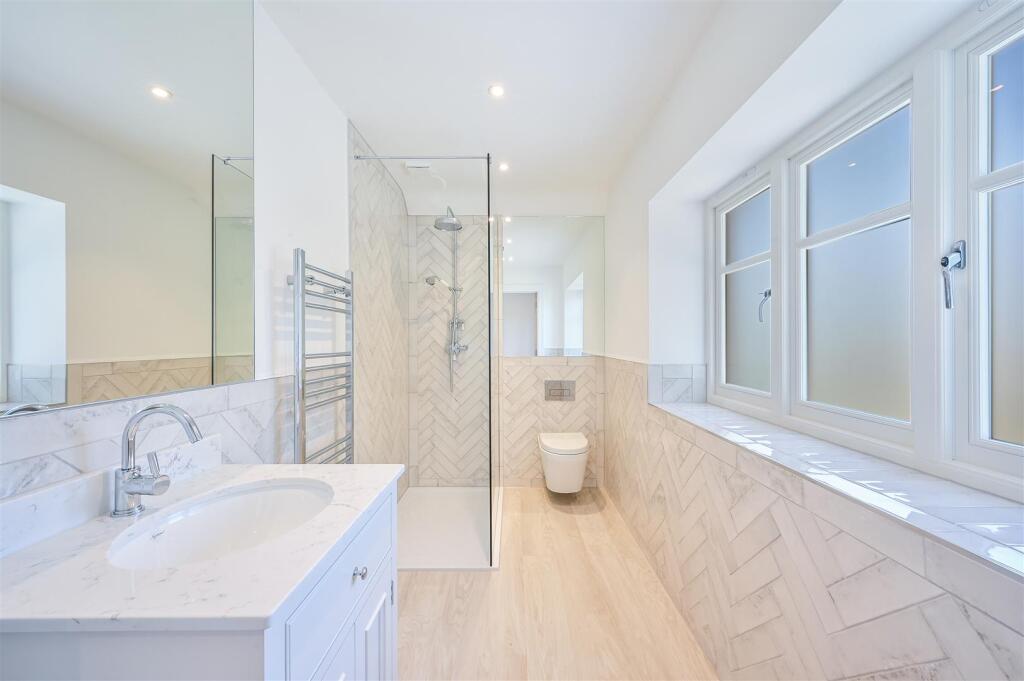 THE AVENUE,  PLOT 1- (16).jpg