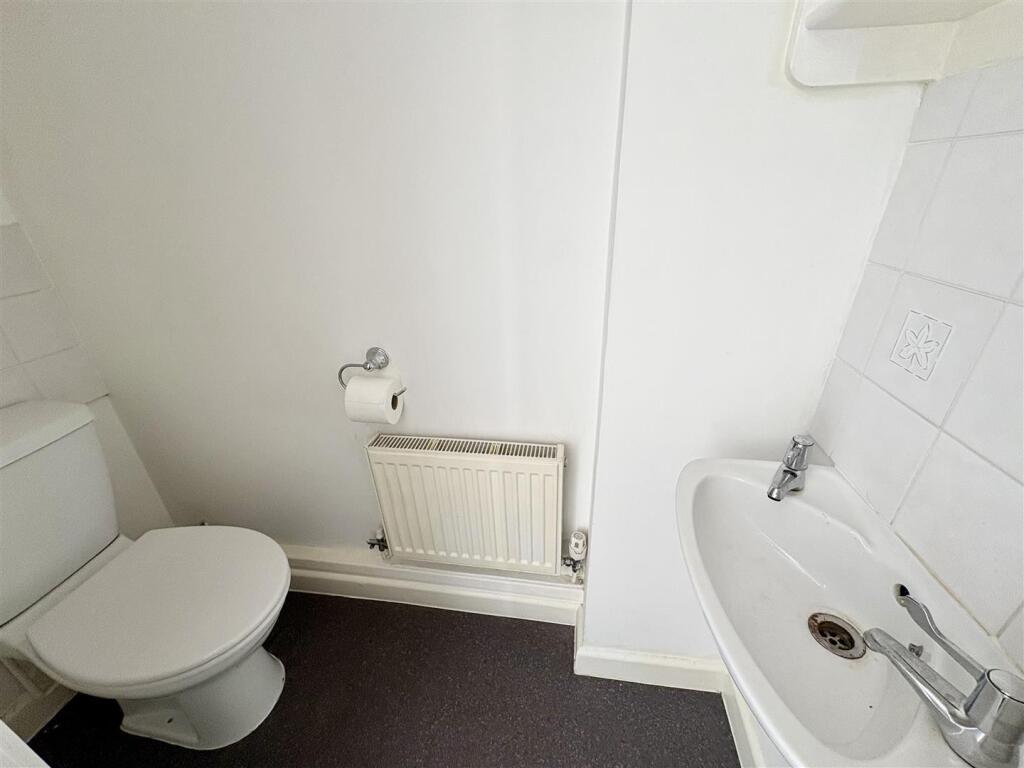 wc.jpg
