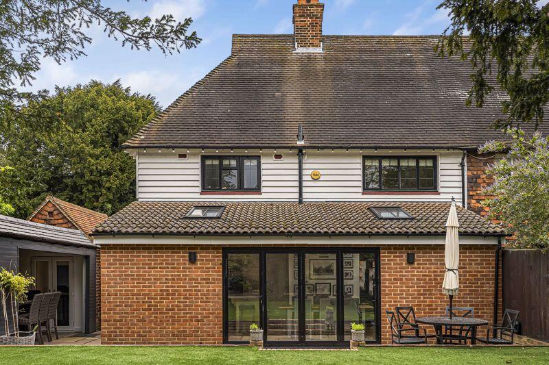 Rear Aspect closer view