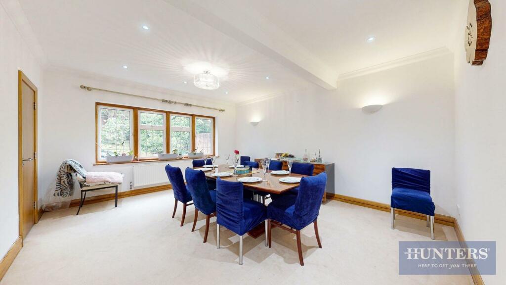 Pramukh Krupa, Chorleywood Road - RgruXvFgatGUzqYH