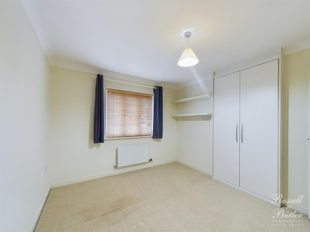 CAM01995G0-PR0254-STILL016