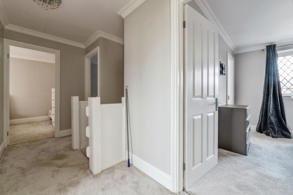 1st Floor Landing