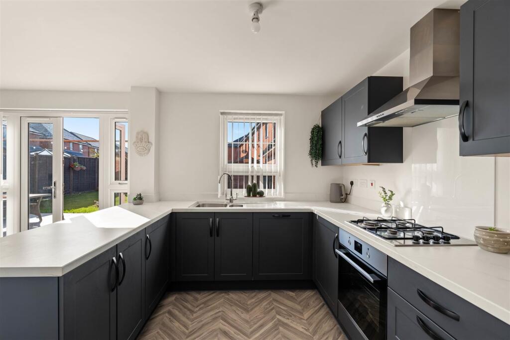 63 Horton Drive (24 of 43).jpg