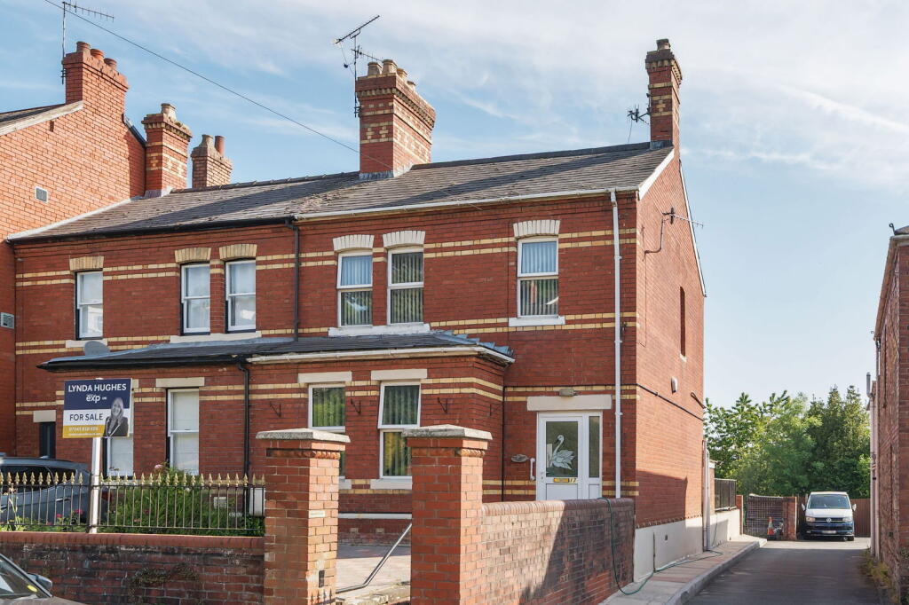 Hardwick Avenue, Chepstow, NP16 5DJ