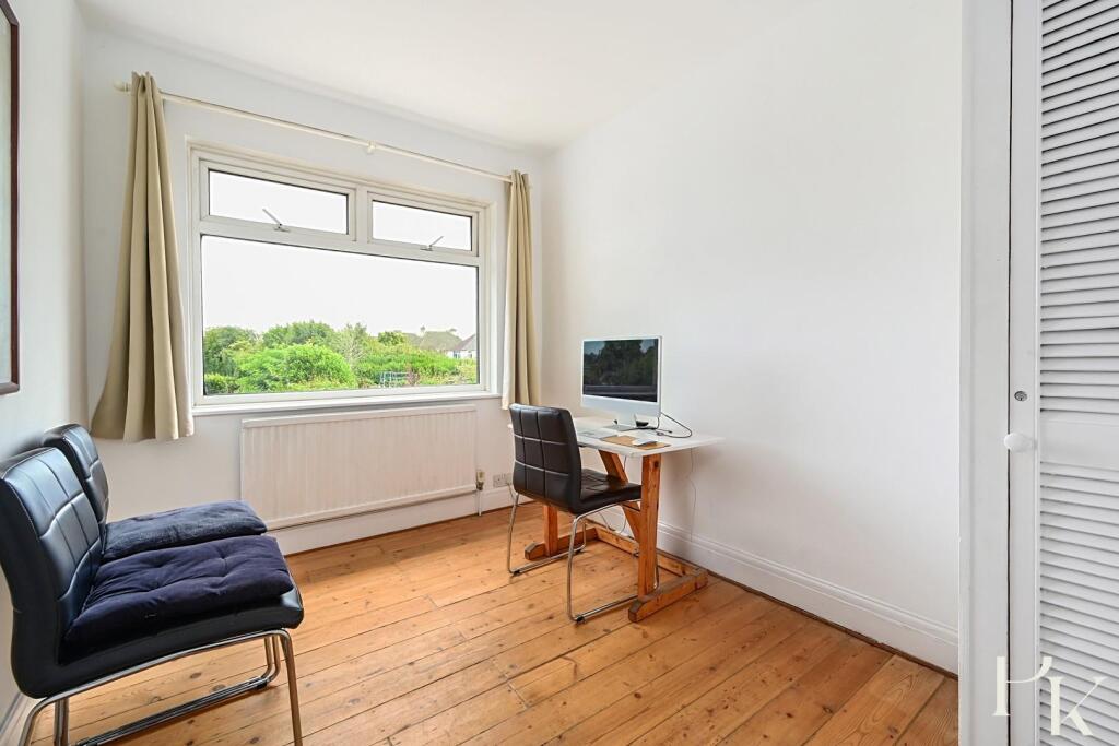 85-holmes-avenue-bn3 (24).jpg