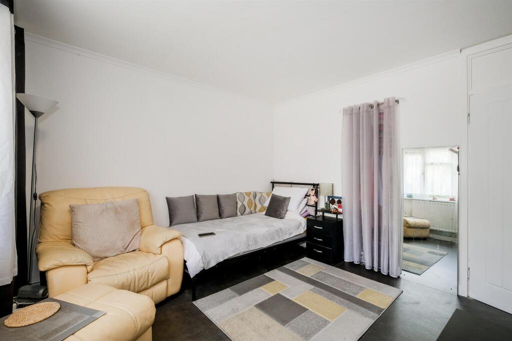 Churchill Terrace-12_web.jpg