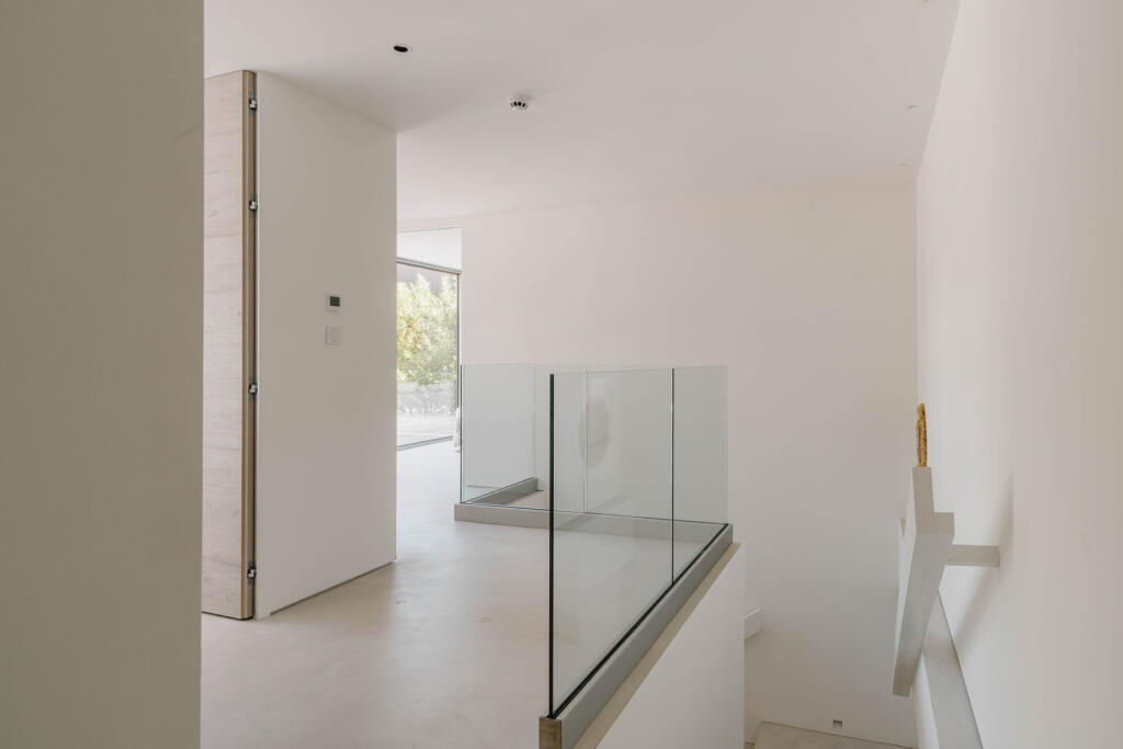 308939 - Box Lane_High Res-32.jpg