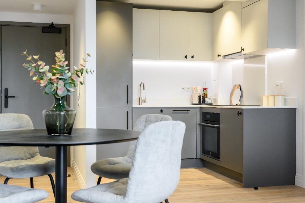 Beatty House Dolphin Square, London, SW1V