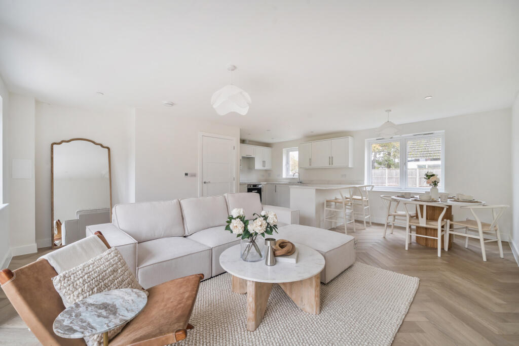 1380231-6-6911e3c...