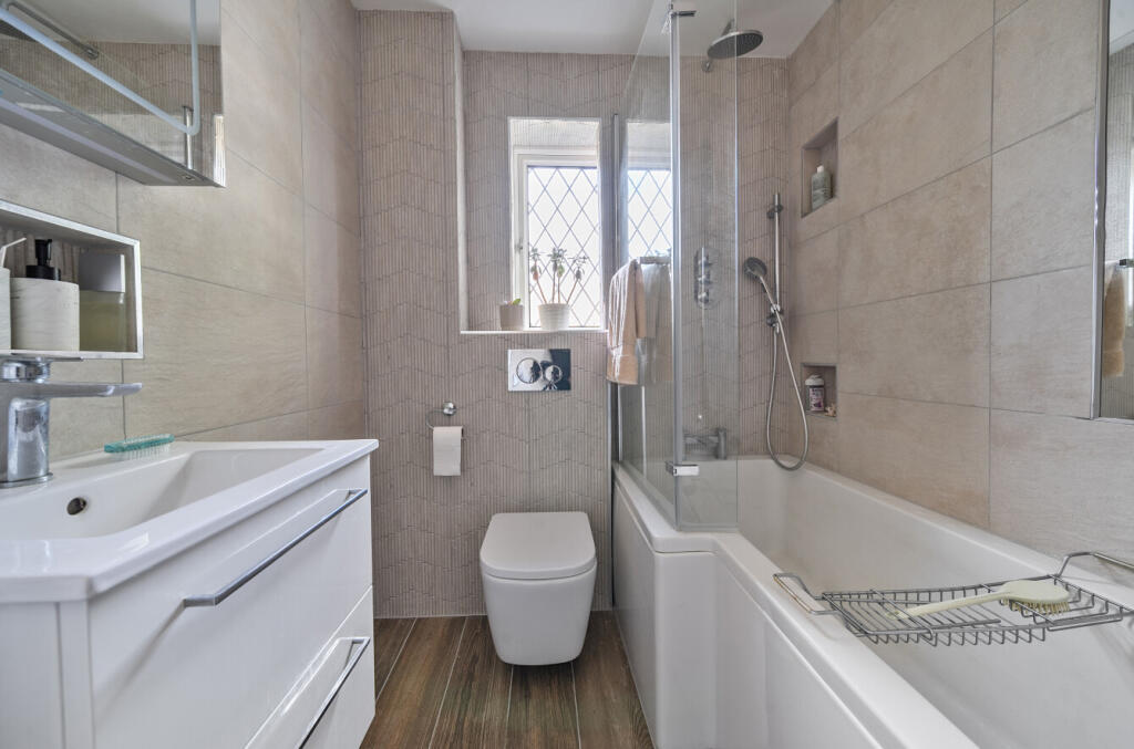 1355503-22-68c829...