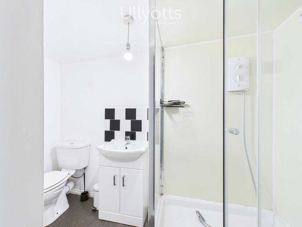 Ground Floor Show...