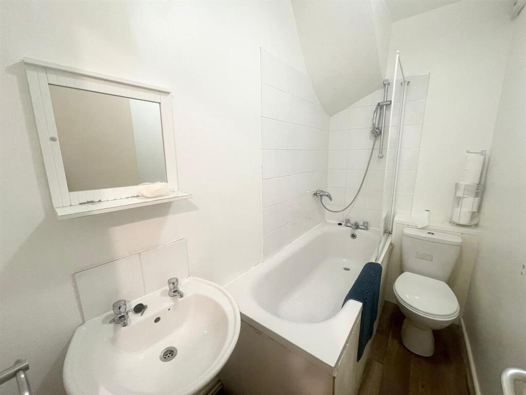 WhatsApp Image 2022-09-15 at 11.49.32 AM (2).jpeg