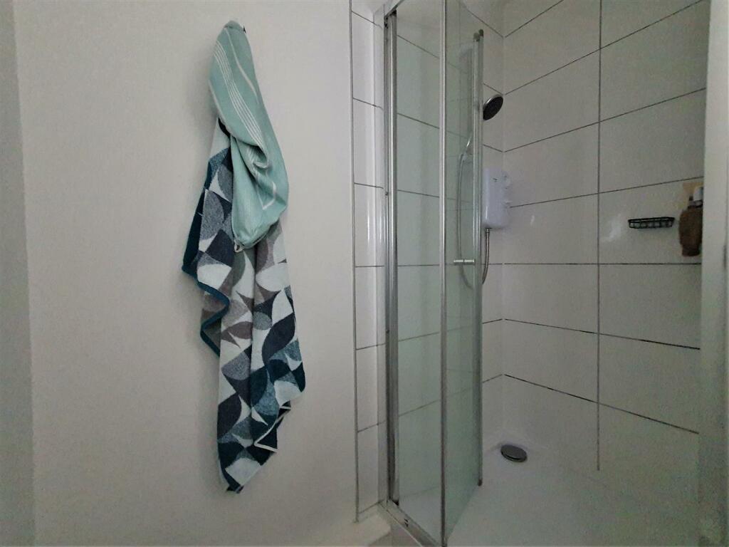 Flat 2, Shower Room