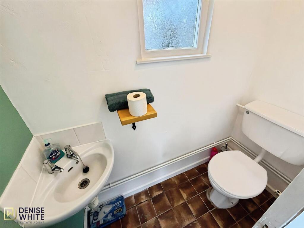 Downstairs Cloakroom