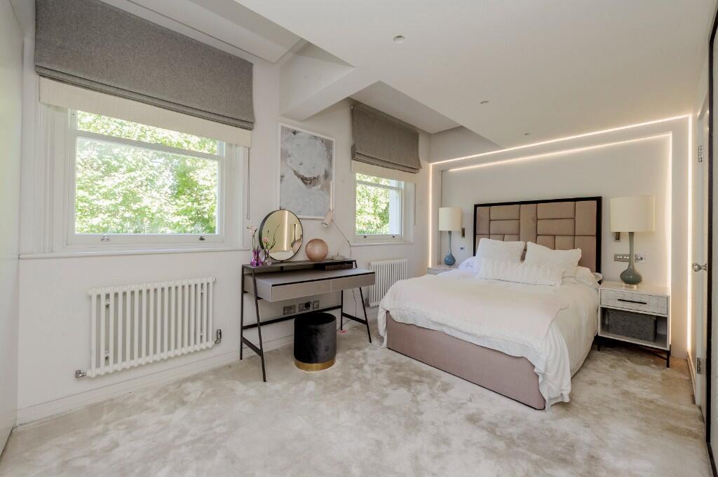 Old Brompton Road, South Kensington, SW5