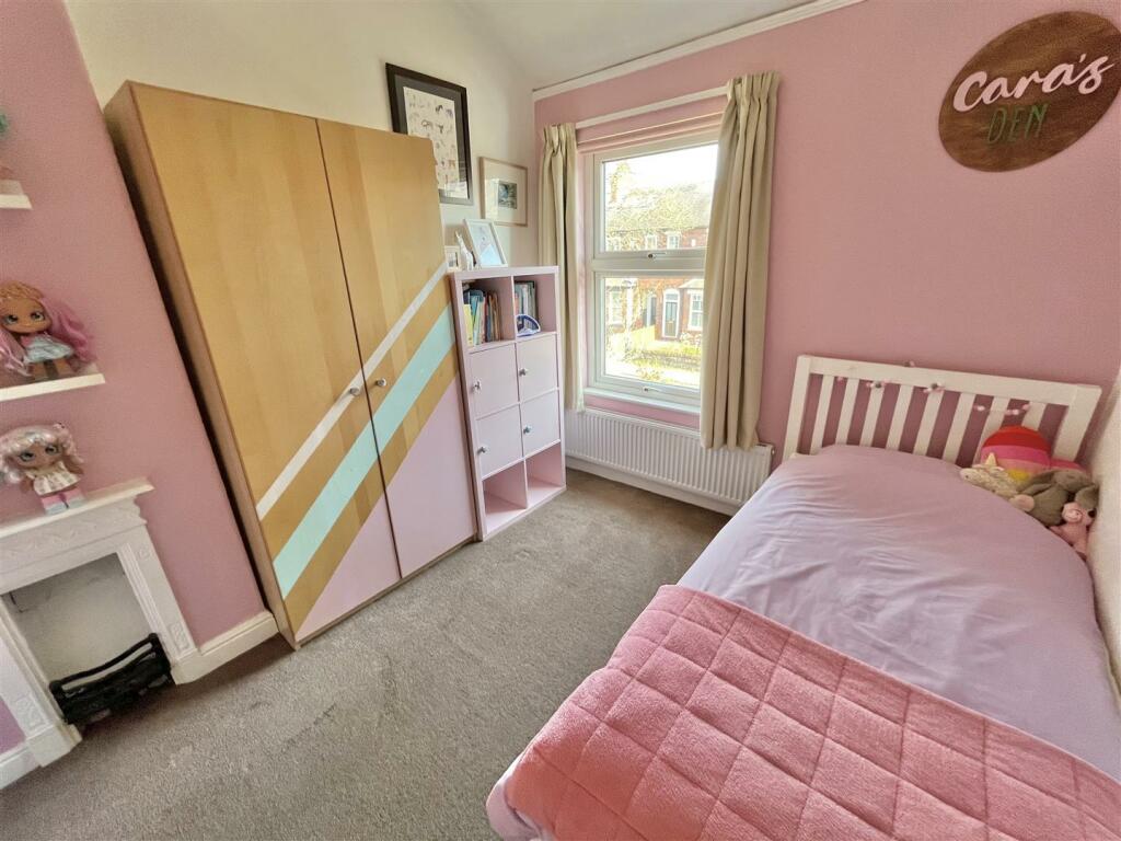 Bedroom 3.jpg