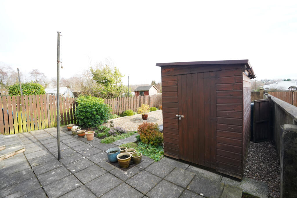 External Back IMG3.JPG