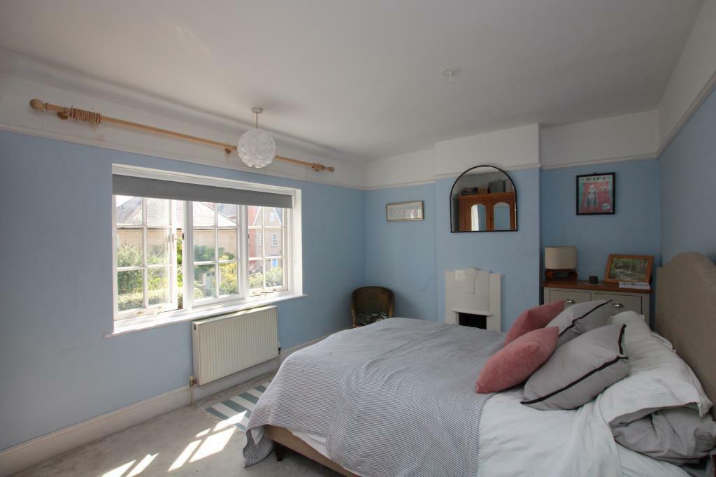 bed1.JPG