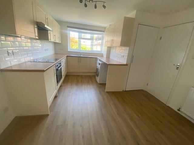 22 Sullivan Road kitchen 3.jpg