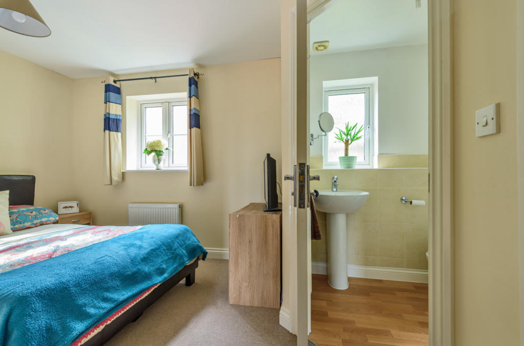 Bedroom One/En Suite
