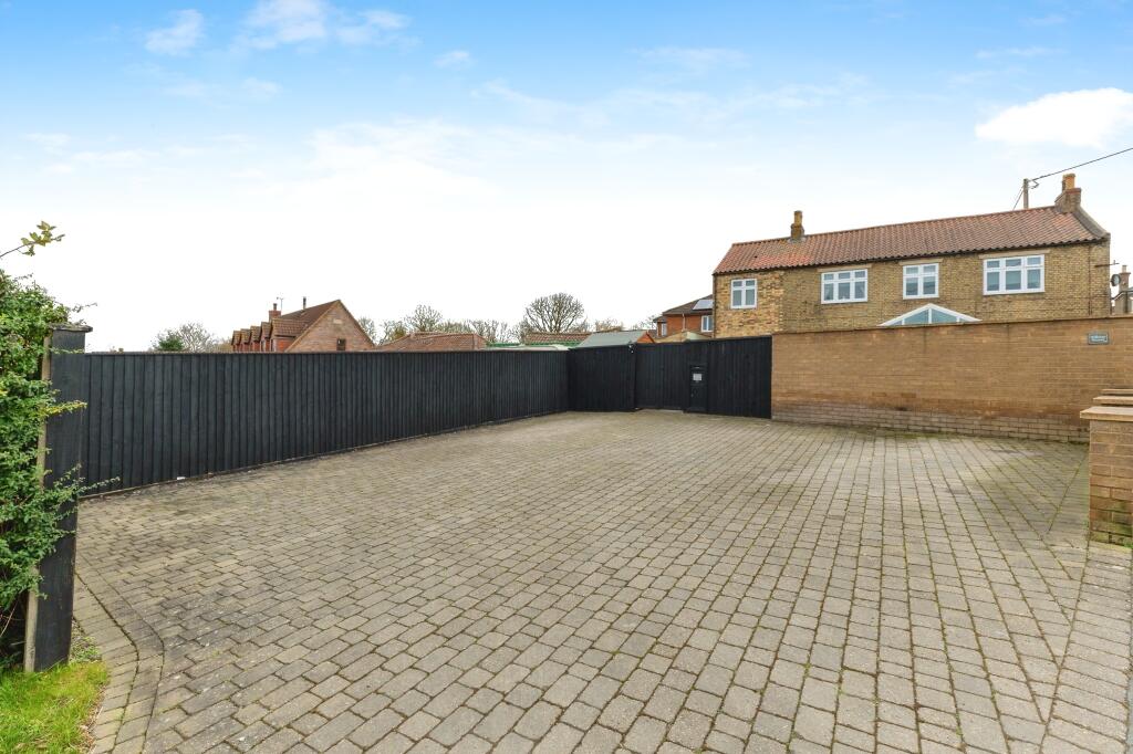 Gated Driveway