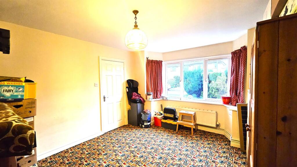 Reception Room/Bed 6.jpg